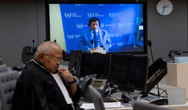 Bekas Presiden Filipina,  Rodrigo Duterte pada perbicaraan di Mahkamah Jenayah Antarabangsa (ICC) / REUTERS